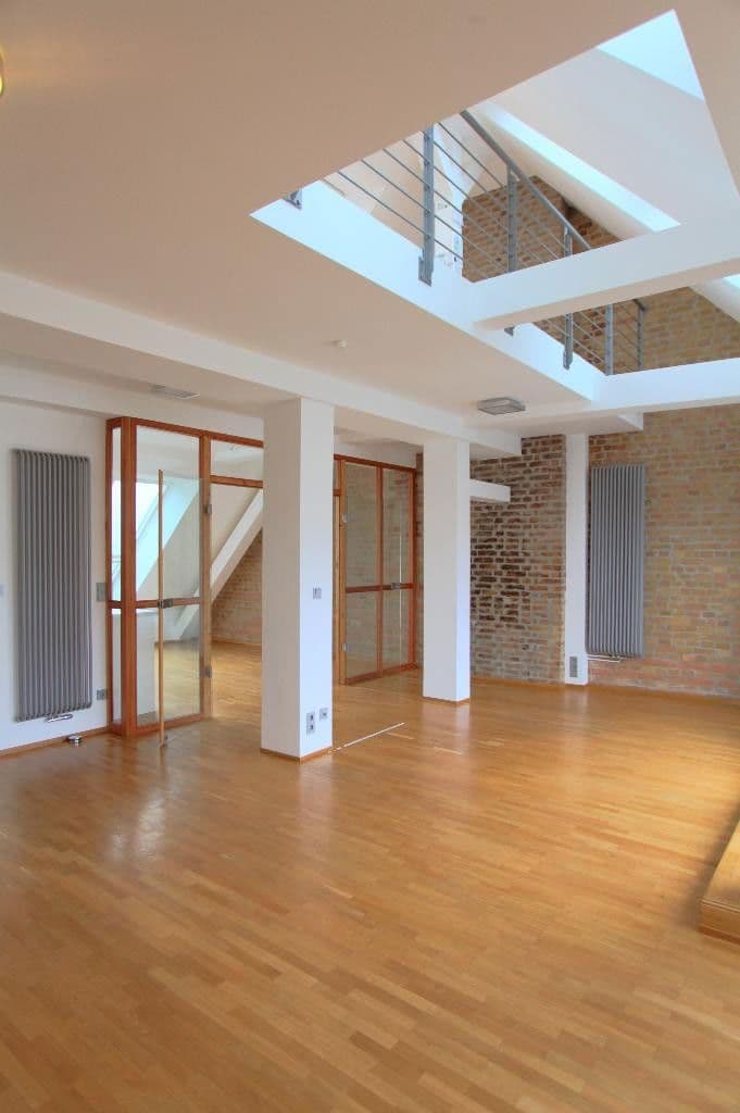 Pronájem kanceláře 110 m², Berlin, Berlín Pronájem kanceláře 110 m², Berlin, Berlín