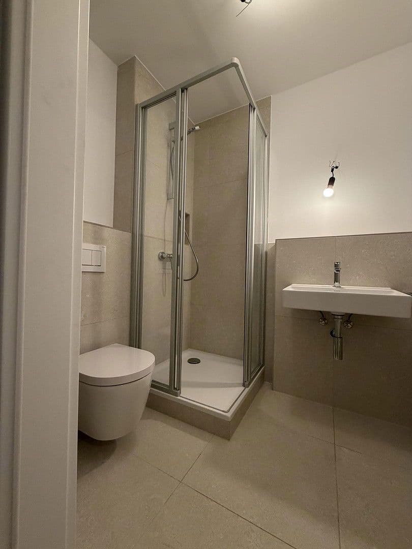 Pronájem bytu 1+1 41 m², Schulpfad 14, Köln, Severní Porýní-Vestfálsko Pronájem bytu 1+1 41 m², Schulpfad 14, Köln, Severní Porýní-Vestfálsko