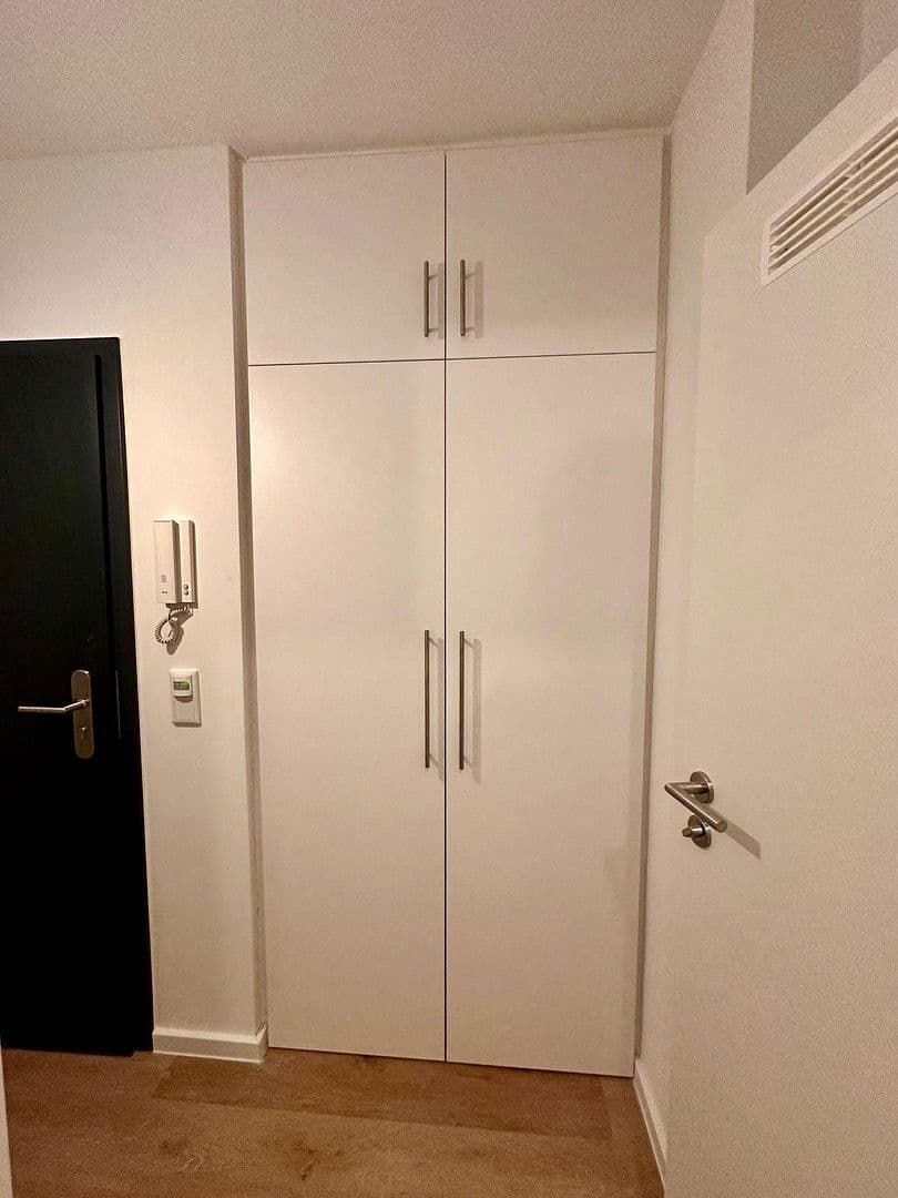 Pronájem bytu 1+1 41 m², Schulpfad 14, Köln, Severní Porýní-Vestfálsko Pronájem bytu 1+1 41 m², Schulpfad 14, Köln, Severní Porýní-Vestfálsko