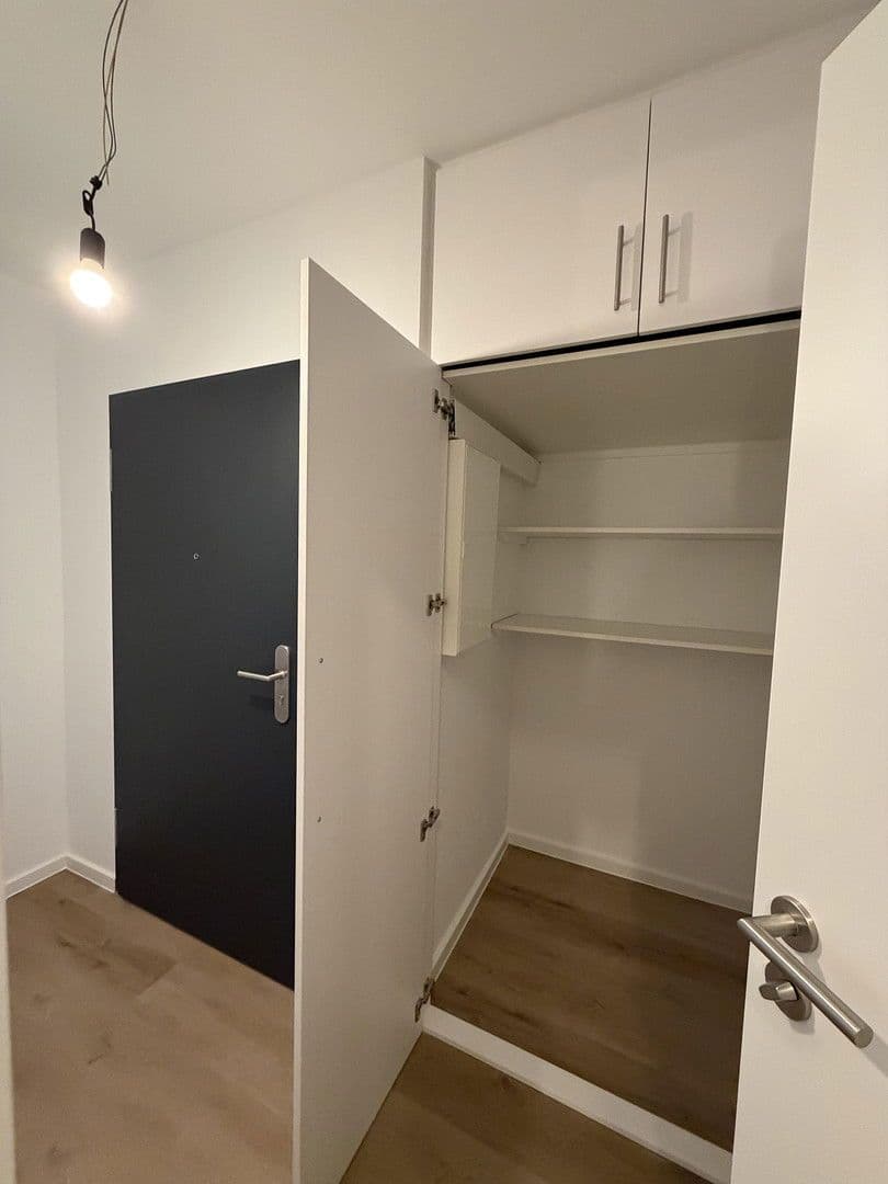Pronájem bytu 1+1 41 m², Schulpfad 14, Köln, Severní Porýní-Vestfálsko Pronájem bytu 1+1 41 m², Schulpfad 14, Köln, Severní Porýní-Vestfálsko