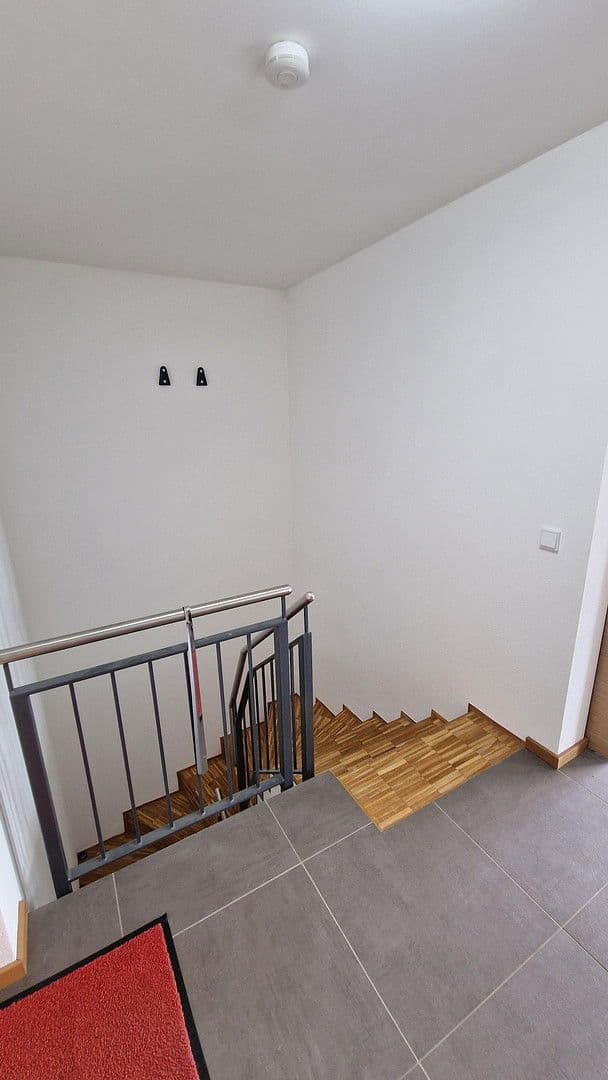 Pronájem bytu 3+1 120 m², Adlkofen, Bavorsko Pronájem bytu 3+1 120 m², Adlkofen, Bavorsko