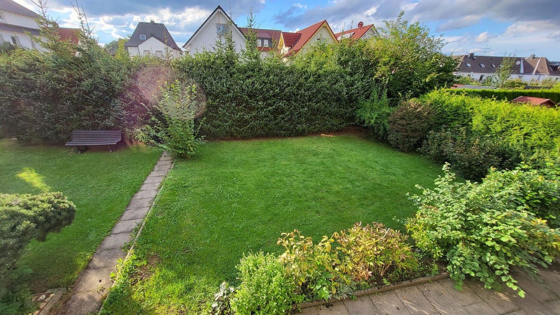 Prodej domu 155 m², pozemek 560 m², Menden (Sauerland), Severní Porýní-Vestfálsko Prodej domu 155 m², pozemek 560 m², Menden (Sauerland), Severní Porýní-Vestfálsko