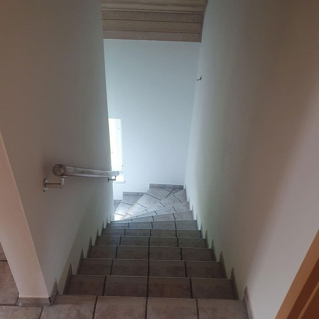 Prodej domu 121 m², pozemek 425 m², Pettenkoferstraße 21, Weichering OT Lichtenau, Bavorsko Prodej domu 121 m², pozemek 425 m², Pettenkoferstraße 21, Weichering OT Lichtenau, Bavorsko