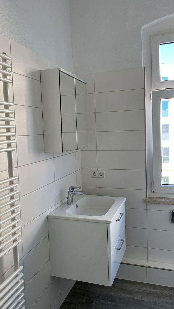 Pronájem bytu 2+1 72 m², Bahnhofstr.2, Cvikov, Sasko Pronájem bytu 2+1 72 m², Bahnhofstr.2, Cvikov, Sasko