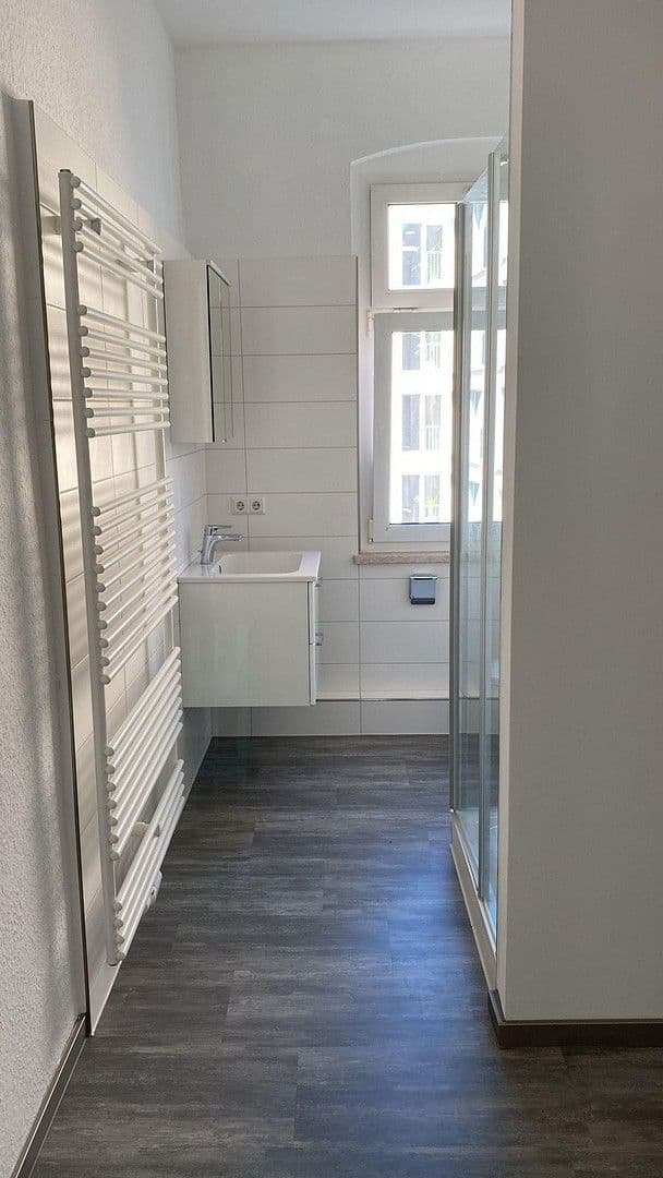 Pronájem bytu 2+1 72 m², Bahnhofstr.2, Cvikov, Sasko Pronájem bytu 2+1 72 m², Bahnhofstr.2, Cvikov, Sasko