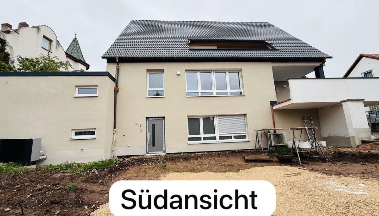 Pronájem bytu 3+1 86 m², Windsbach, Bavorsko Pronájem bytu 3+1 86 m², Windsbach, Bavorsko