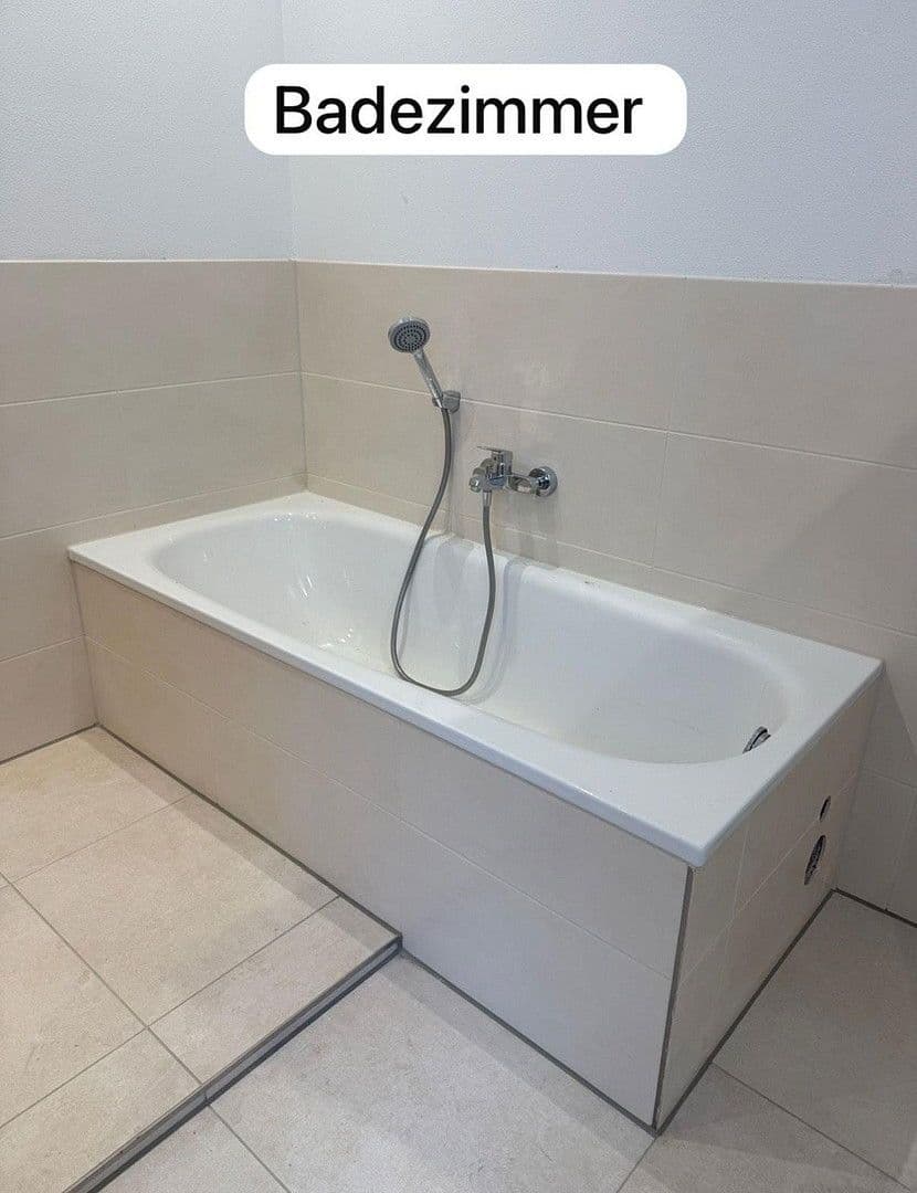 Pronájem bytu 2+1 119 m², Windsbach, Bavorsko Pronájem bytu 2+1 119 m², Windsbach, Bavorsko