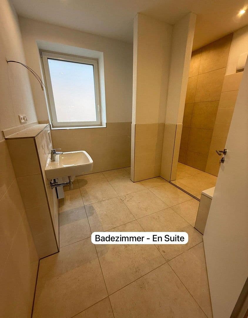 Pronájem bytu 2+1 119 m², Windsbach, Bavorsko Pronájem bytu 2+1 119 m², Windsbach, Bavorsko