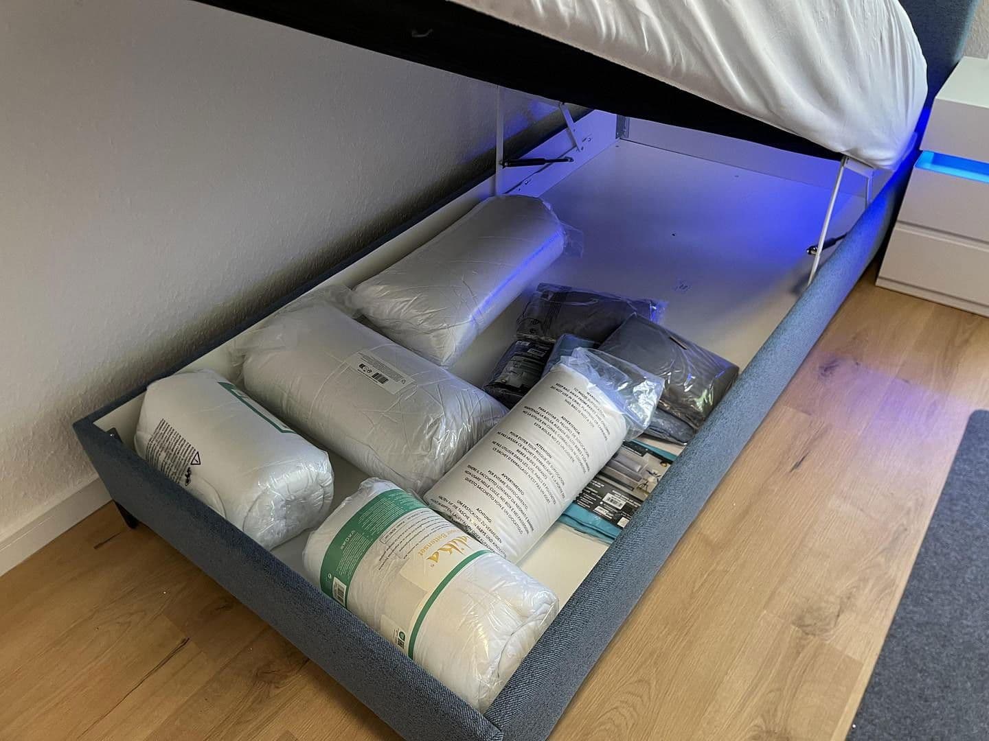 Pronájem bytu 1+1 18 m², Turmstr. 16, Cáchy, Severní Porýní-Vestfálsko Pronájem bytu 1+1 18 m², Turmstr. 16, Cáchy, Severní Porýní-Vestfálsko