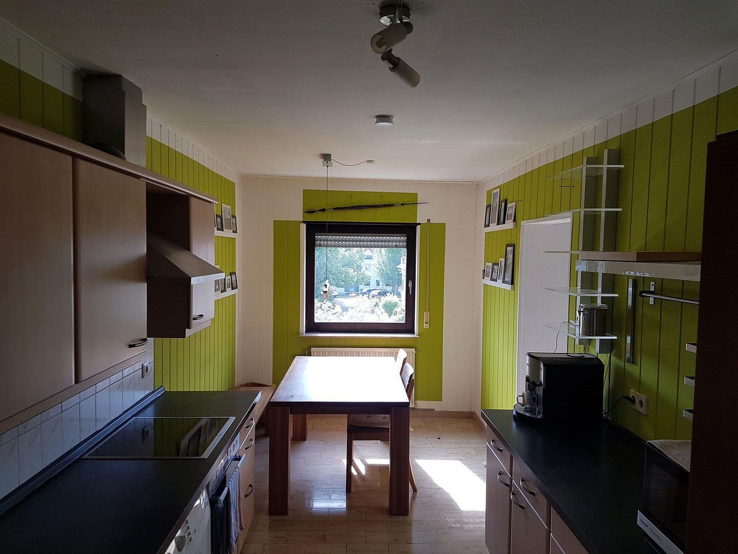 Prodej bytu 2+kk 71 m², Ludwigshafen, Porýní-Falc Prodej bytu 2+kk 71 m², Ludwigshafen, Porýní-Falc