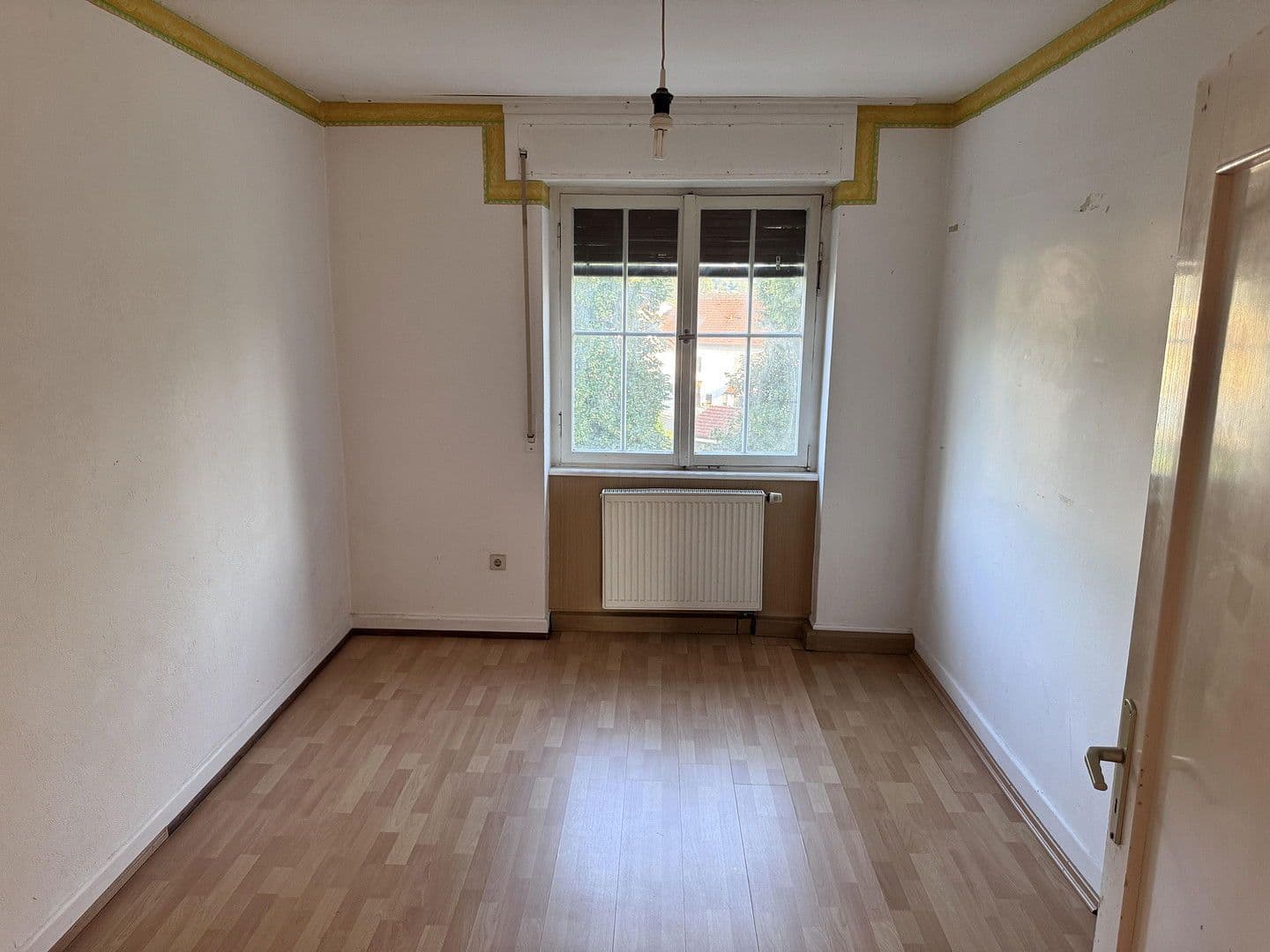 Pronájem bytu 3+1 78 m², Bühl, Bádensko-Württembersko Pronájem bytu 3+1 78 m², Bühl, Bádensko-Württembersko