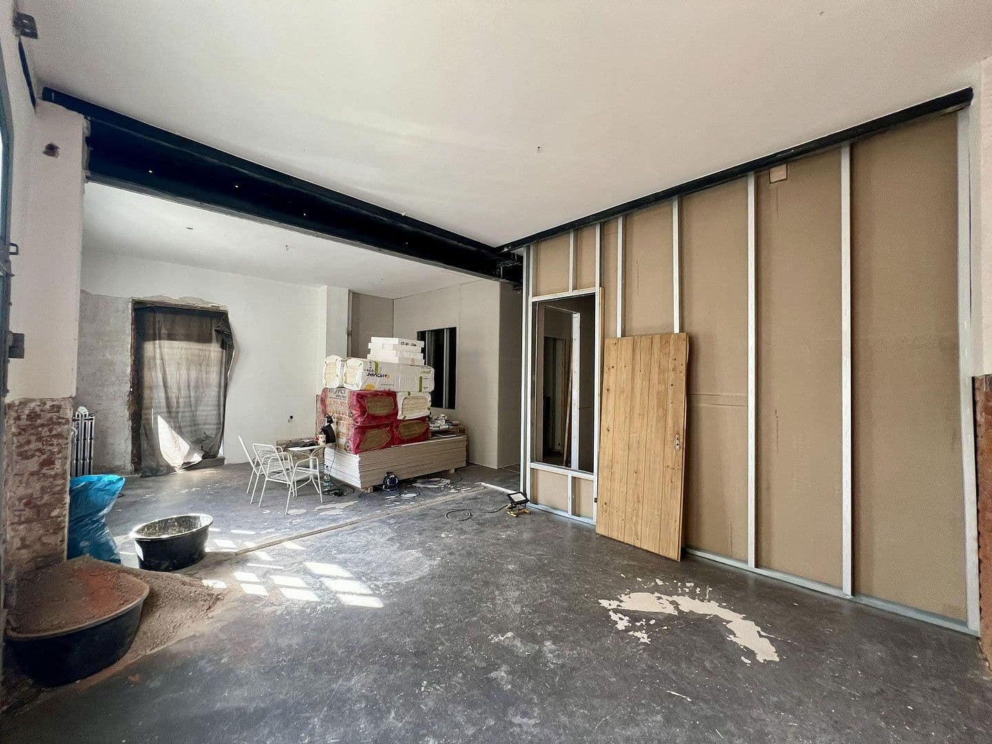 Prodej bytu 3+1 80 m², Ludwigsburg, Bádensko-Württembersko Prodej bytu 3+1 80 m², Ludwigsburg, Bádensko-Württembersko