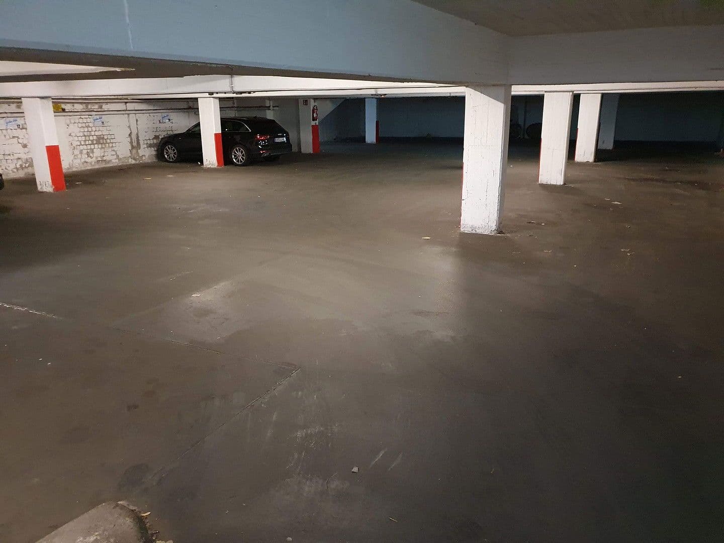 Pronájem garáže, Suitbertusstraße 12, Düsseldorf, Severní Porýní-Vestfálsko Pronájem garáže, Suitbertusstraße 12, Düsseldorf, Severní Porýní-Vestfálsko