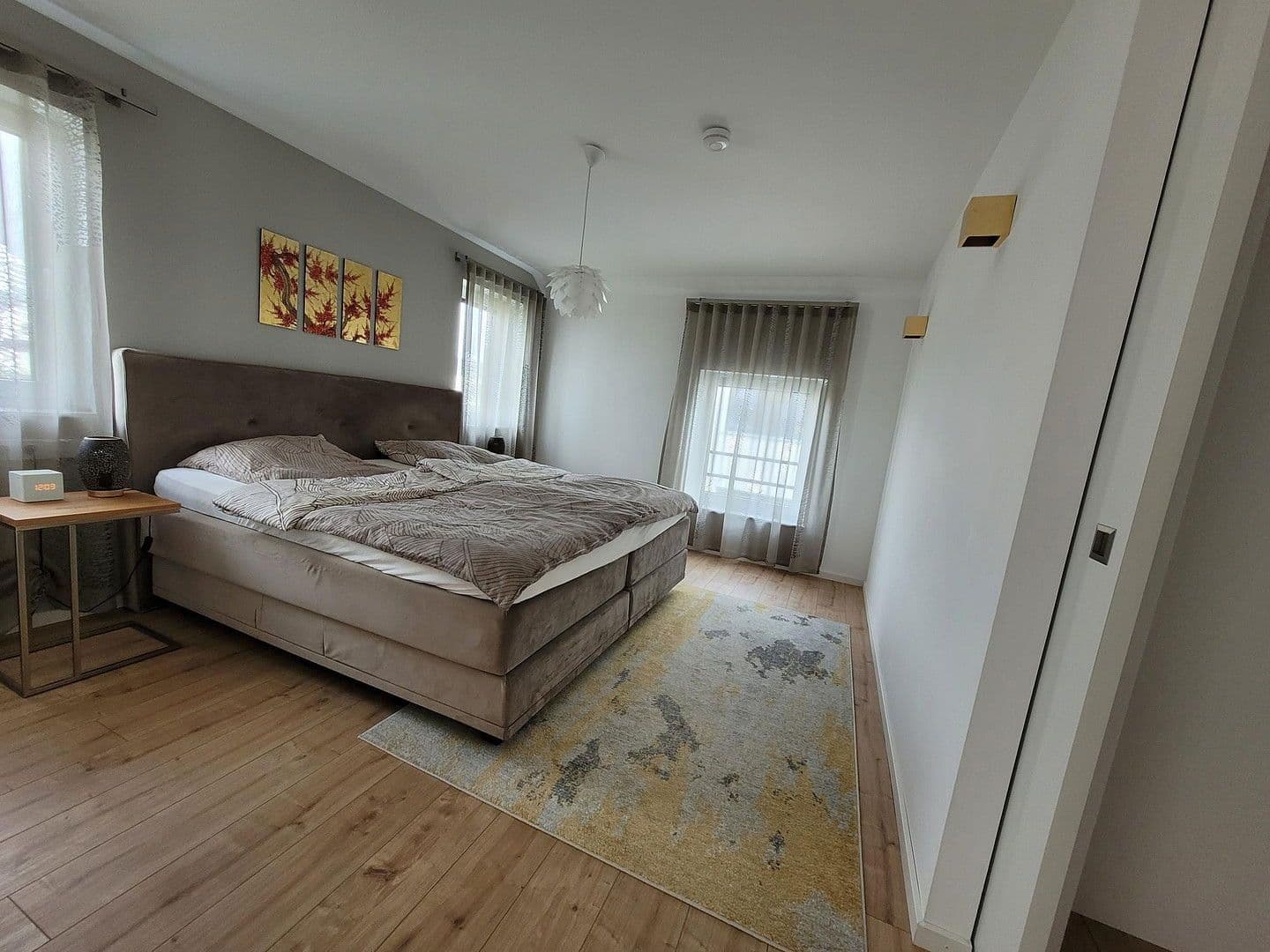 Prodej domu 225 m², pozemek 439 m², Benningen am Neckar, Bádensko-Württembersko Prodej domu 225 m², pozemek 439 m², Benningen am Neckar, Bádensko-Württembersko