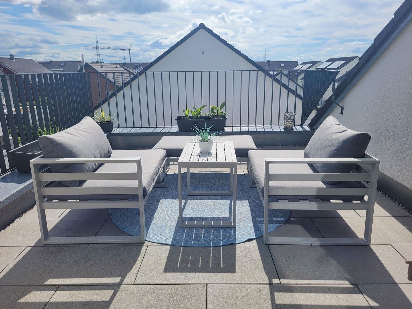 Prodej domu 225 m², pozemek 439 m², Benningen am Neckar, Bádensko-Württembersko Prodej domu 225 m², pozemek 439 m², Benningen am Neckar, Bádensko-Württembersko