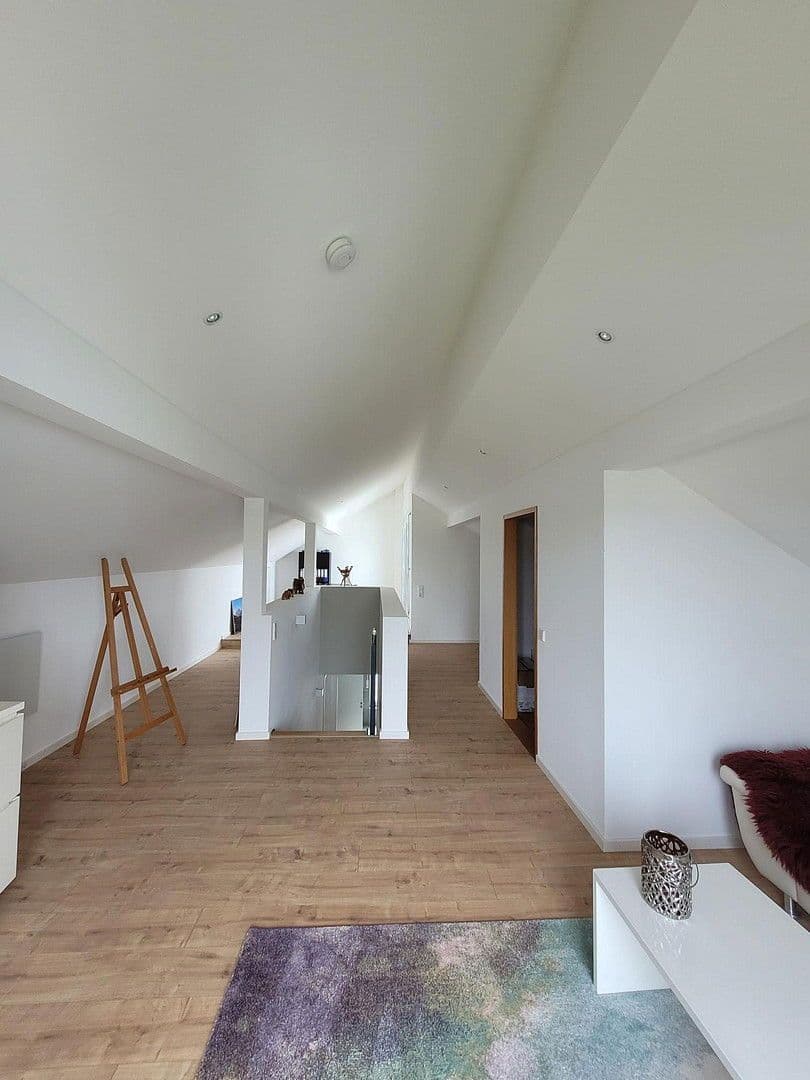 Prodej domu 225 m², pozemek 439 m², Benningen am Neckar, Bádensko-Württembersko Prodej domu 225 m², pozemek 439 m², Benningen am Neckar, Bádensko-Württembersko