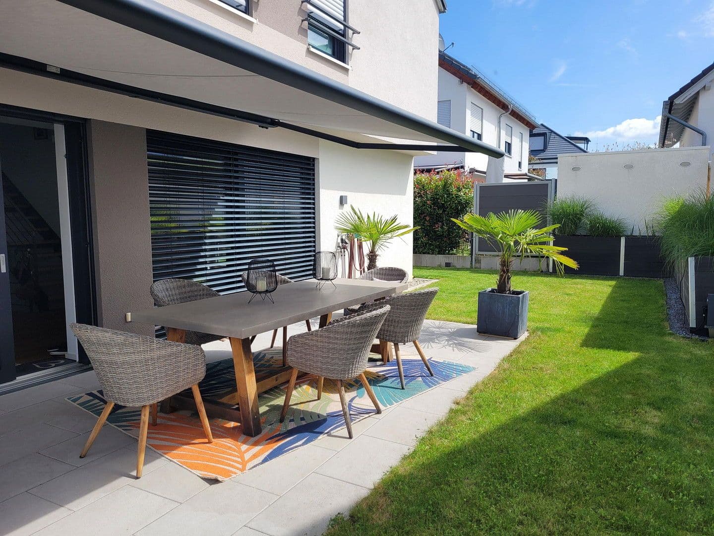 Prodej domu 225 m², pozemek 439 m², Benningen am Neckar, Bádensko-Württembersko Prodej domu 225 m², pozemek 439 m², Benningen am Neckar, Bádensko-Württembersko