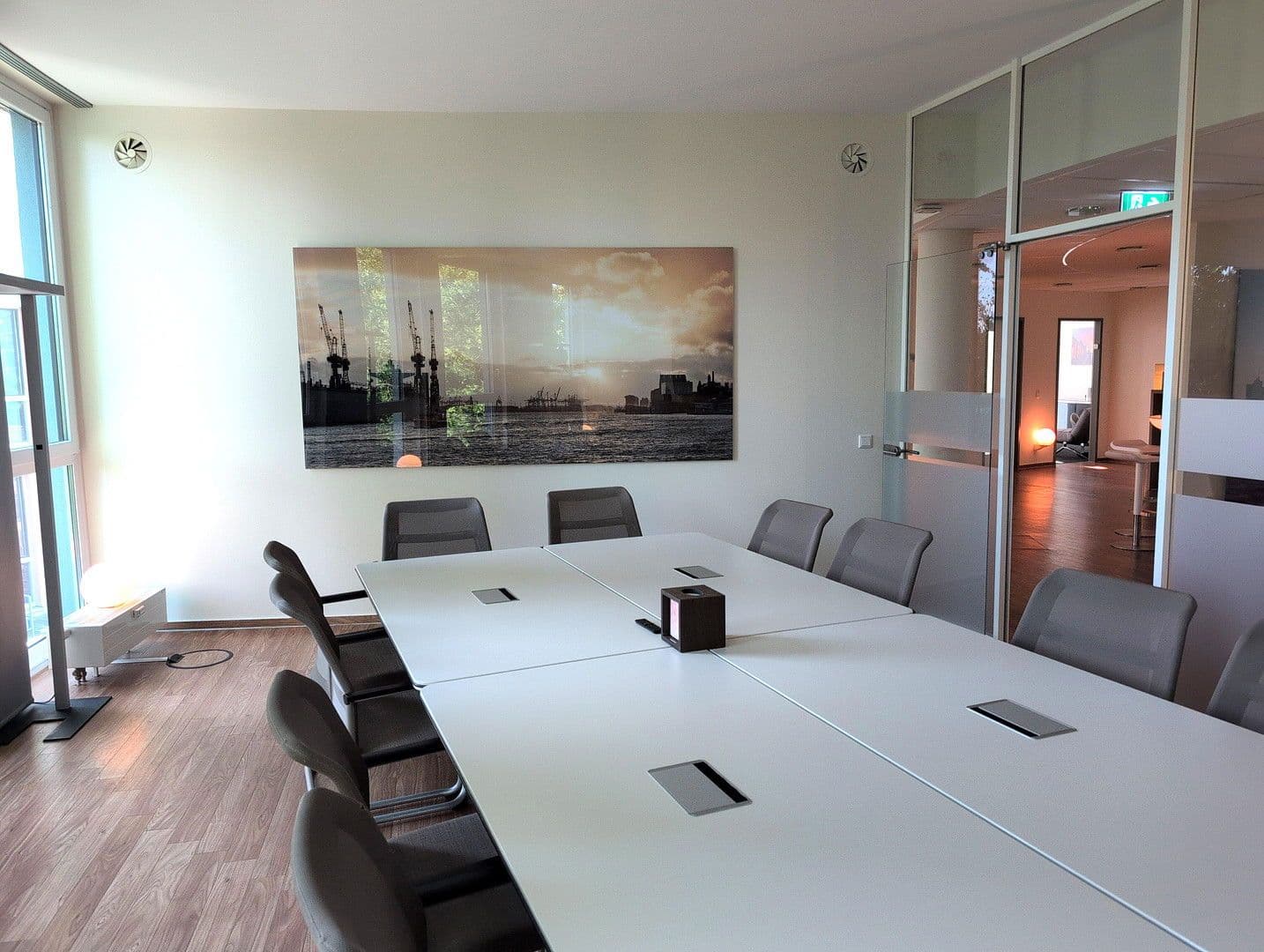 Pronájem kanceláře 295 m², Südportal 3, Norderstedt, Šlesvicko-Holštýnsko Pronájem kanceláře 295 m², Südportal 3, Norderstedt, Šlesvicko-Holštýnsko