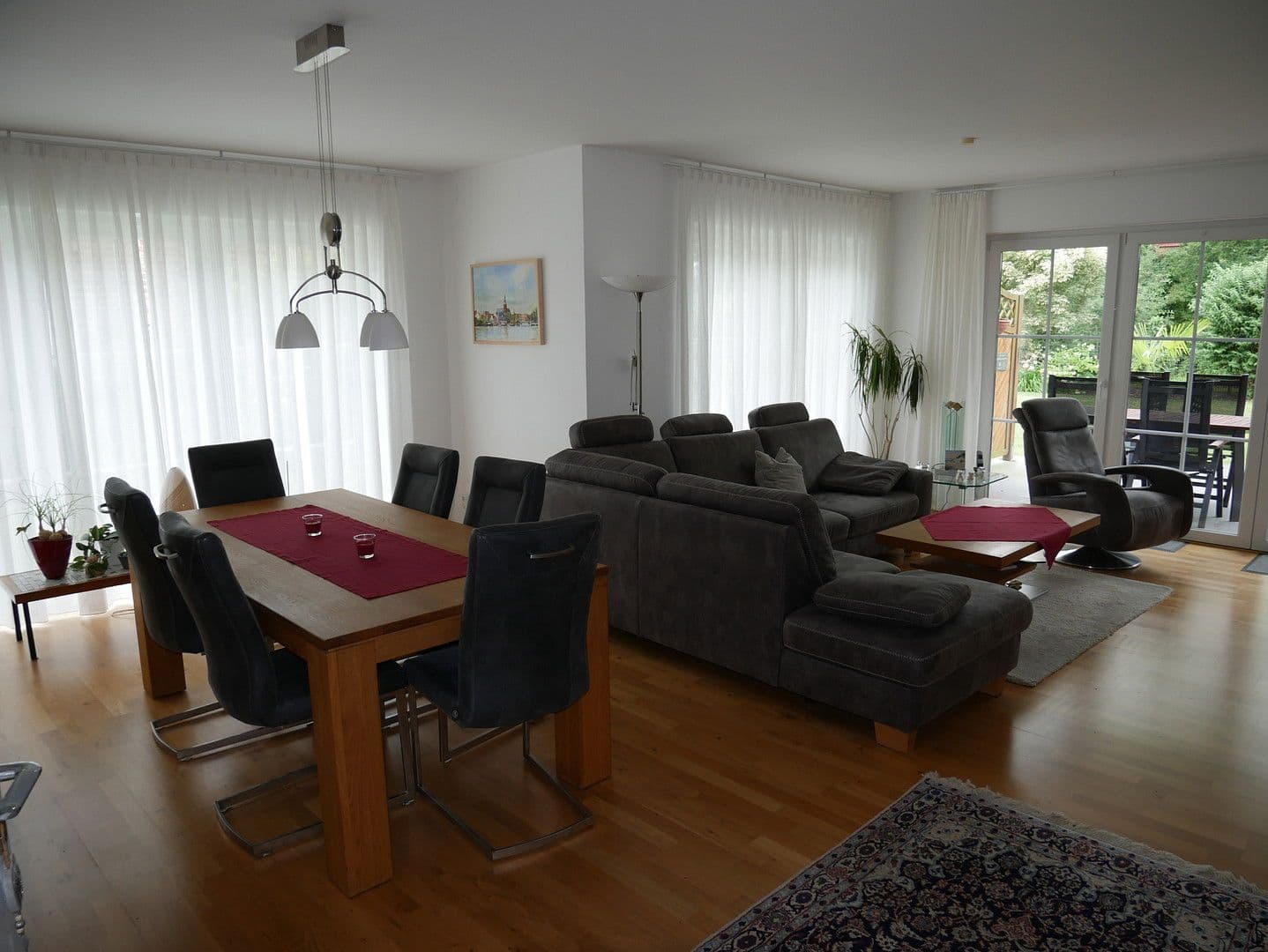 Prodej domu 200 m², pozemek 855 m², Leer (Ostfriesland), Dolní Sasko Prodej domu 200 m², pozemek 855 m², Leer (Ostfriesland), Dolní Sasko