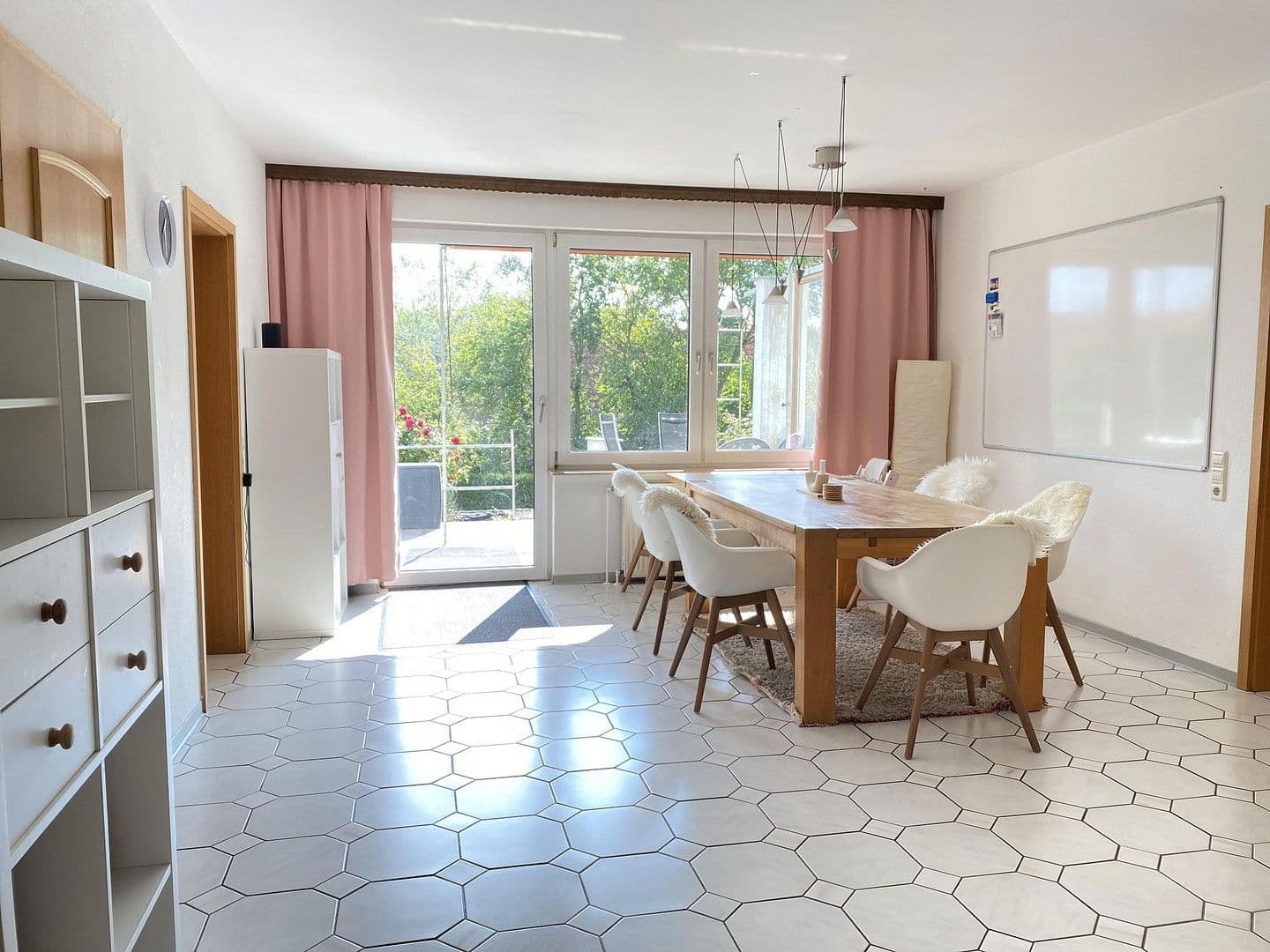 Prodej domu 191 m², pozemek 836 m², Lamspringe, Dolní Sasko Prodej domu 191 m², pozemek 836 m², Lamspringe, Dolní Sasko