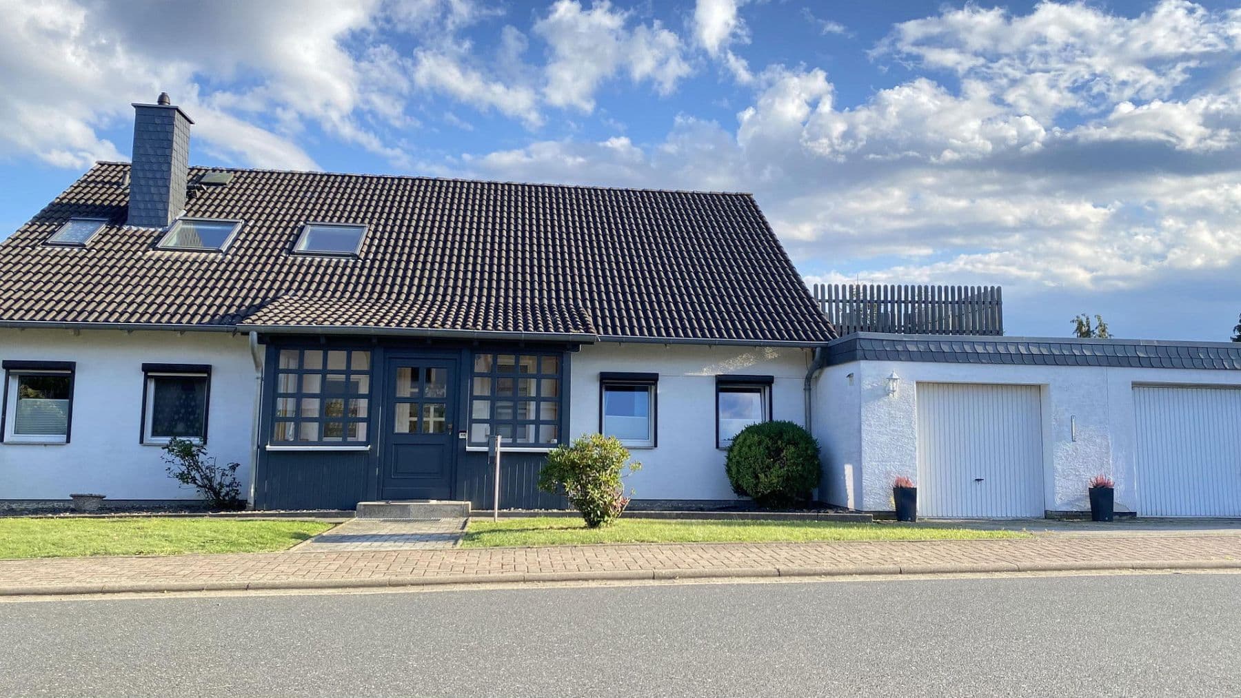 Prodej domu 191 m², pozemek 836 m², Lamspringe, Dolní Sasko Prodej domu 191 m², pozemek 836 m², Lamspringe, Dolní Sasko