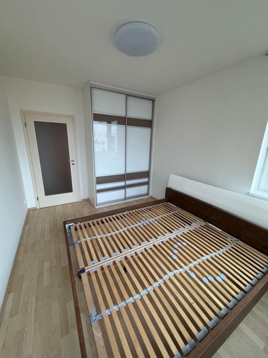 Pronájem bytu 2+kk 59 m², Symfonická, Praha, Praha Pronájem bytu 2+kk 59 m², Symfonická, Praha, Praha