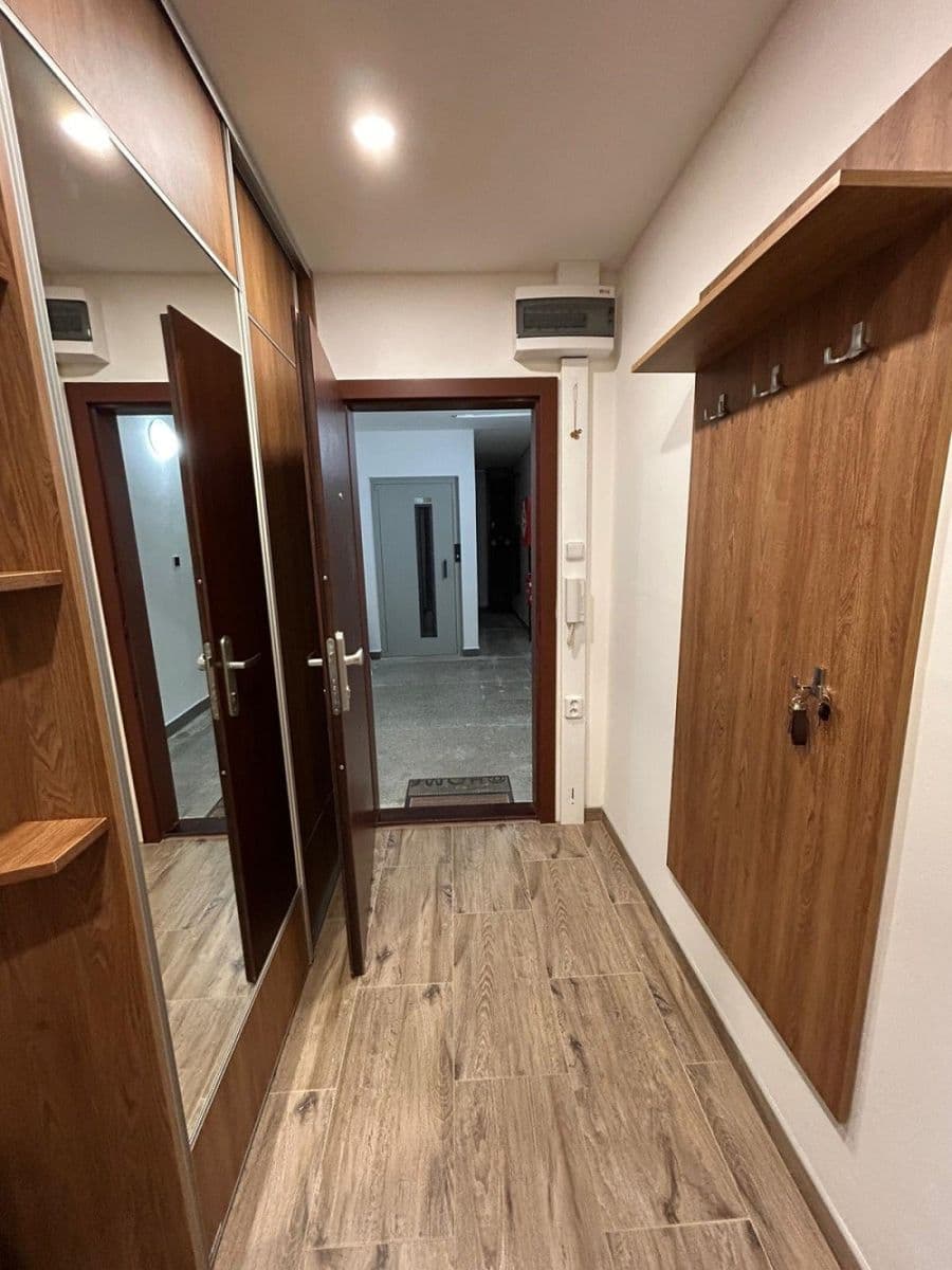 Prodej bytu 3+1 74 m², Halalovka, Trenčín, Trenčiansky kraj Prodej bytu 3+1 74 m², Halalovka, Trenčín, Trenčiansky kraj