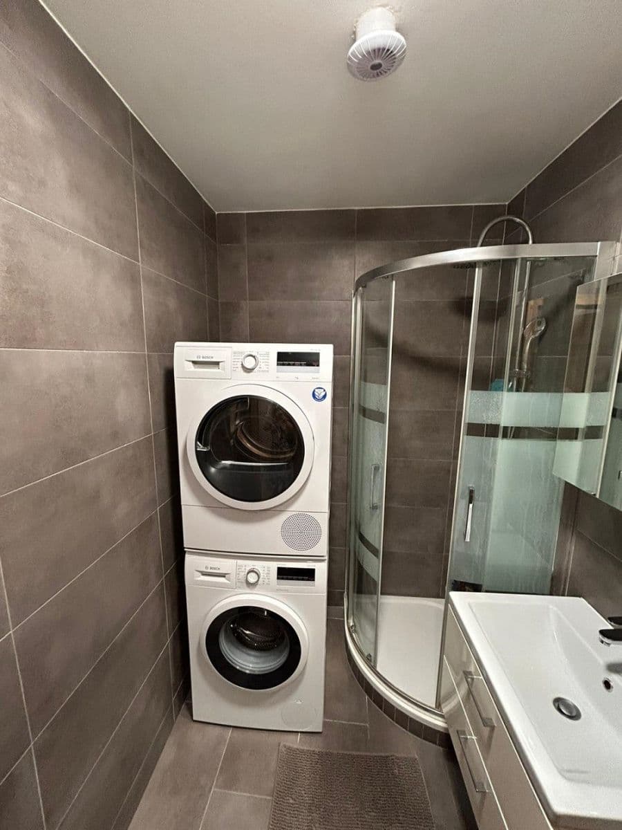 Prodej bytu 3+1 74 m², Halalovka, Trenčín, Trenčiansky kraj Prodej bytu 3+1 74 m², Halalovka, Trenčín, Trenčiansky kraj