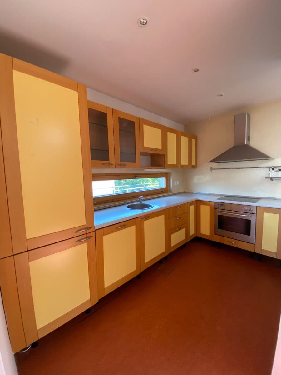 Pronájem bytu 5+kk 105 m², Za Vokovickou vozovnou, Praha, Praha Pronájem bytu 5+kk 105 m², Za Vokovickou vozovnou, Praha, Praha