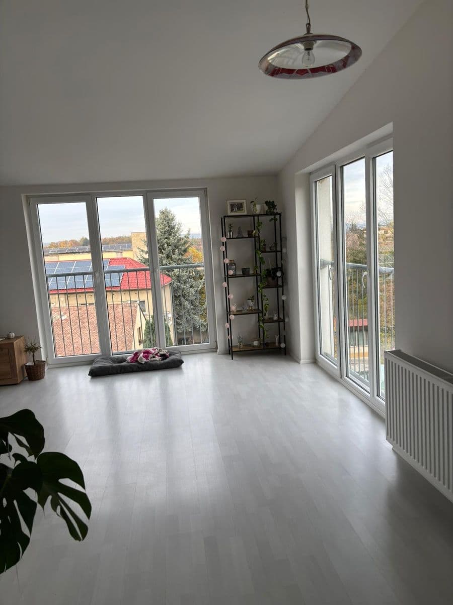 Pronájem bytu 3+kk 86 m², Smetanova, Hořovice, Středočeský kraj Pronájem bytu 3+kk 86 m², Smetanova, Hořovice, Středočeský kraj