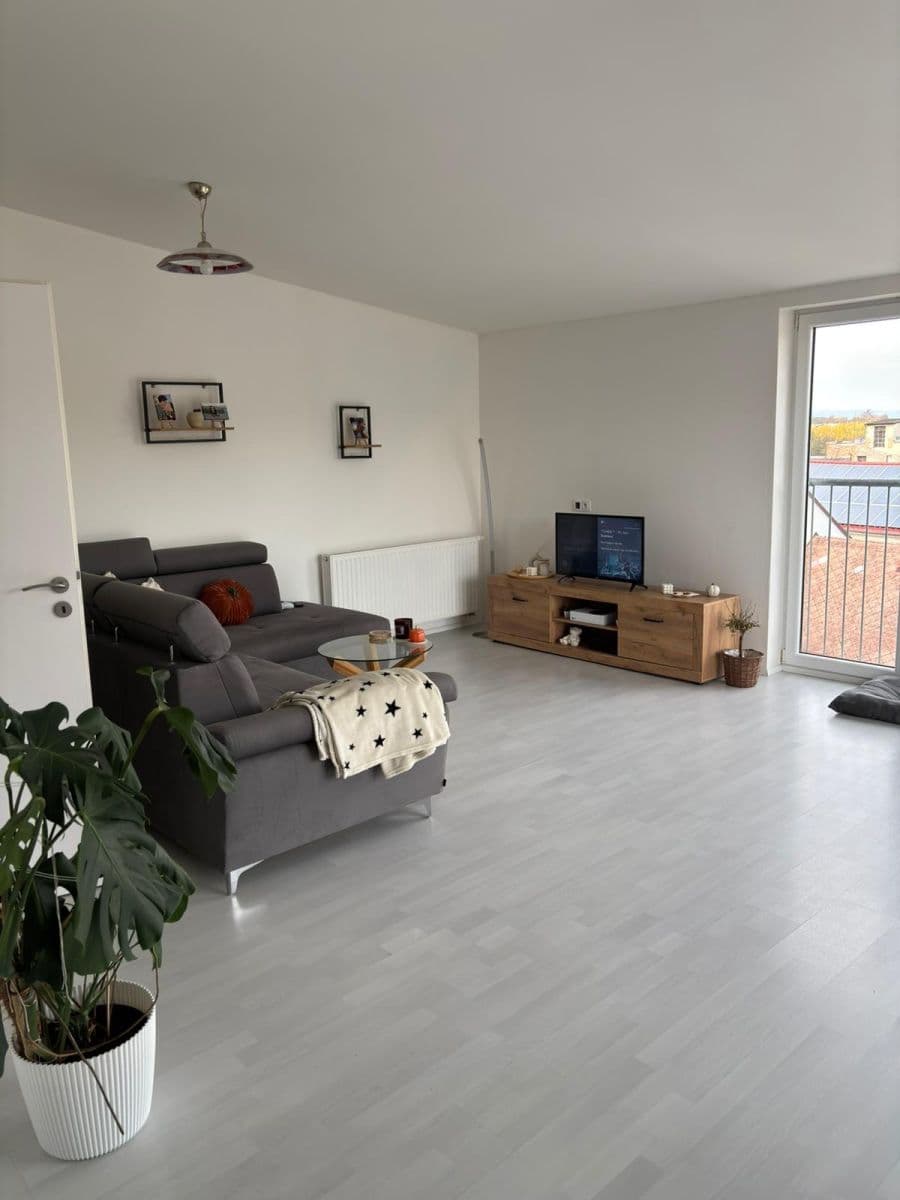 Pronájem bytu 3+kk 86 m², Smetanova, Hořovice, Středočeský kraj Pronájem bytu 3+kk 86 m², Smetanova, Hořovice, Středočeský kraj