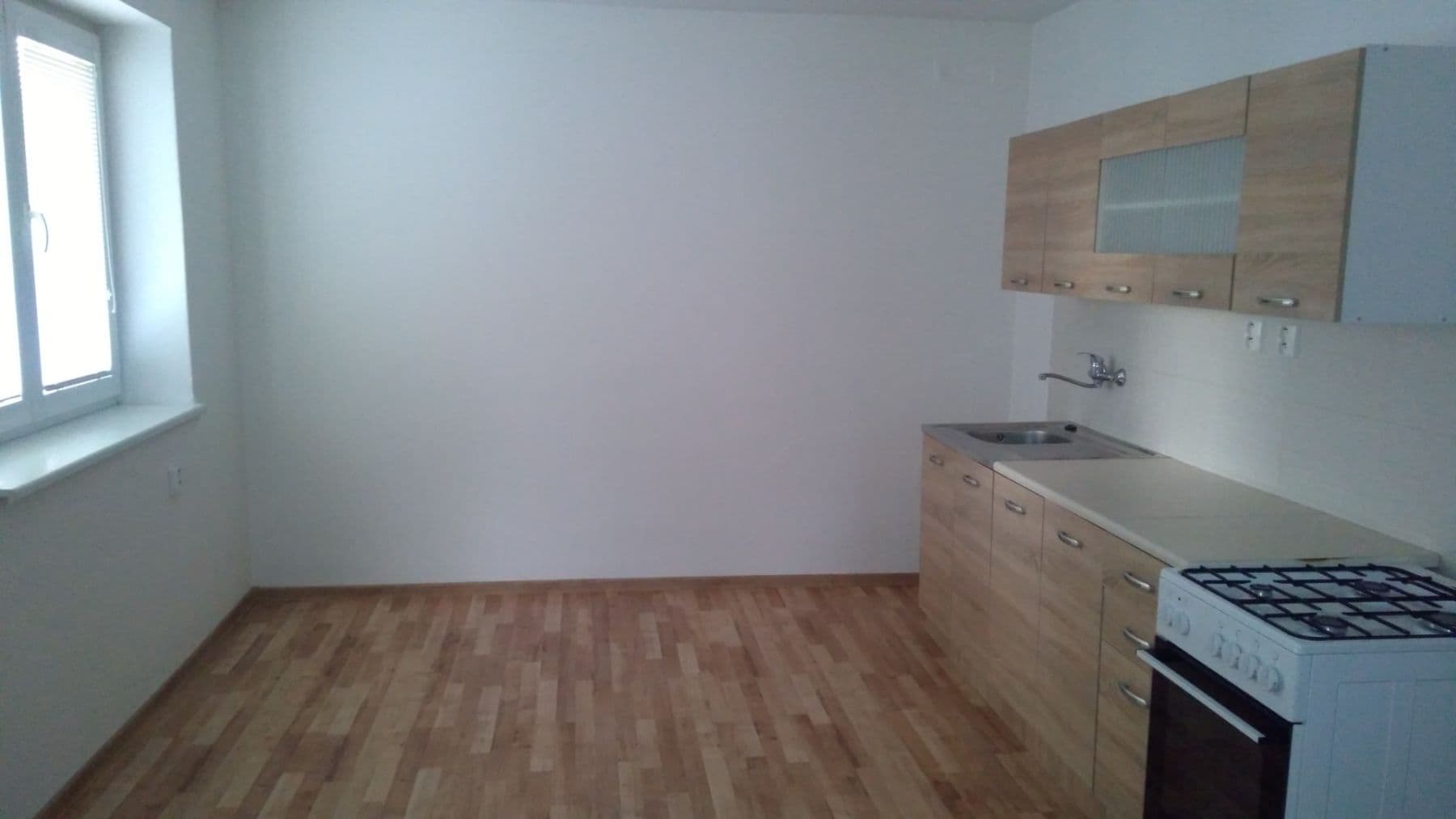 Pronájem bytu 2+1 55 m², Fedora Ruppeldta, Žilina, Žilinský kraj Pronájem bytu 2+1 55 m², Fedora Ruppeldta, Žilina, Žilinský kraj