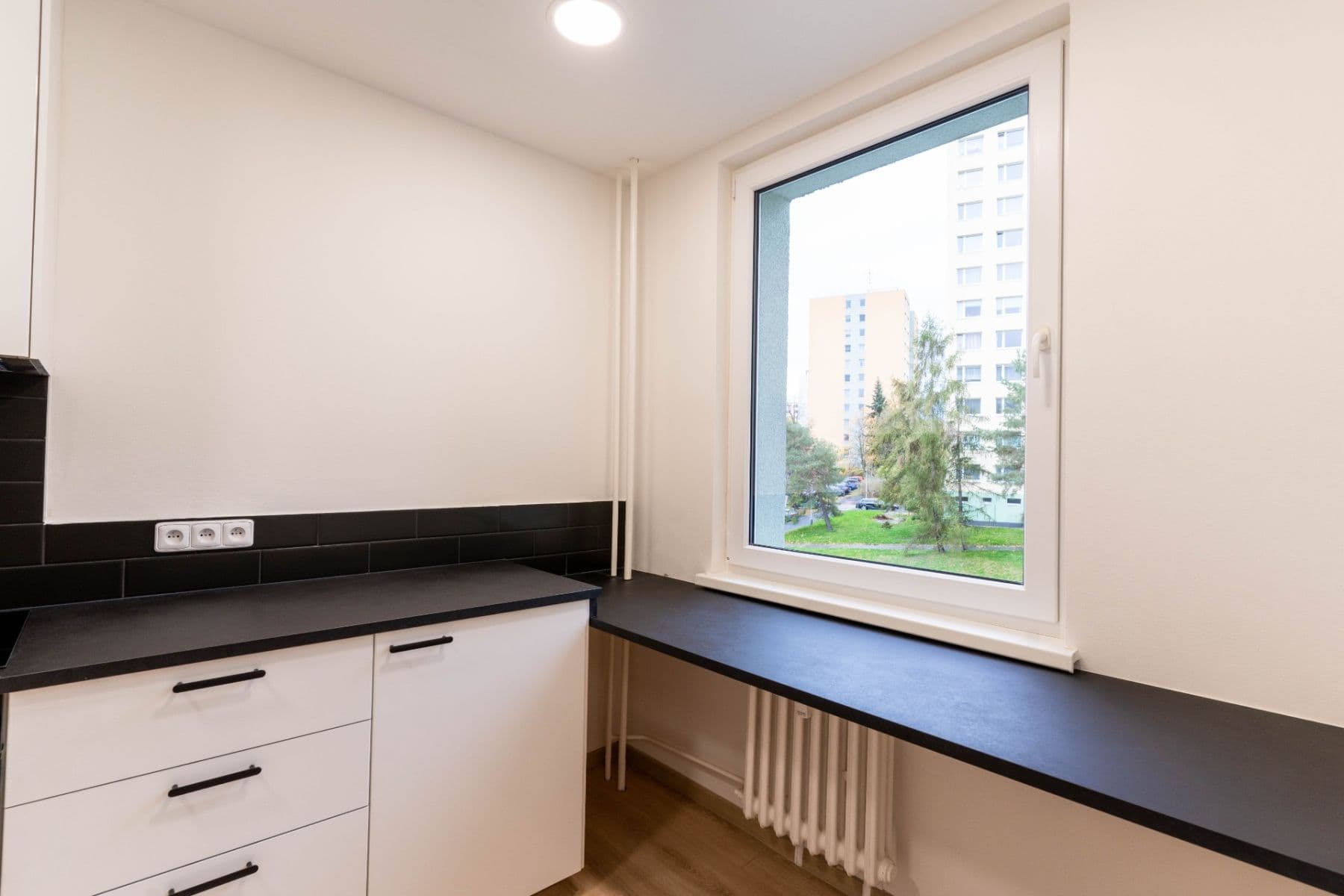 Prodej bytu 3+1 77 m², Hekrova, Praha, Praha Prodej bytu 3+1 77 m², Hekrova, Praha, Praha