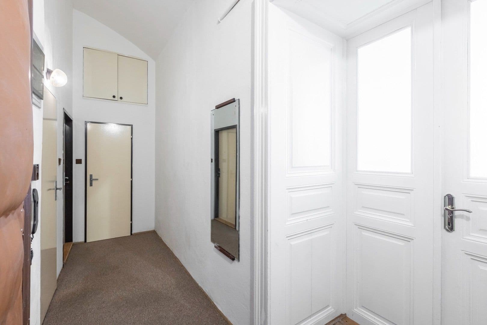 Pronájem bytu 1+1 49 m², Hradební, Praha, Praha Pronájem bytu 1+1 49 m², Hradební, Praha, Praha