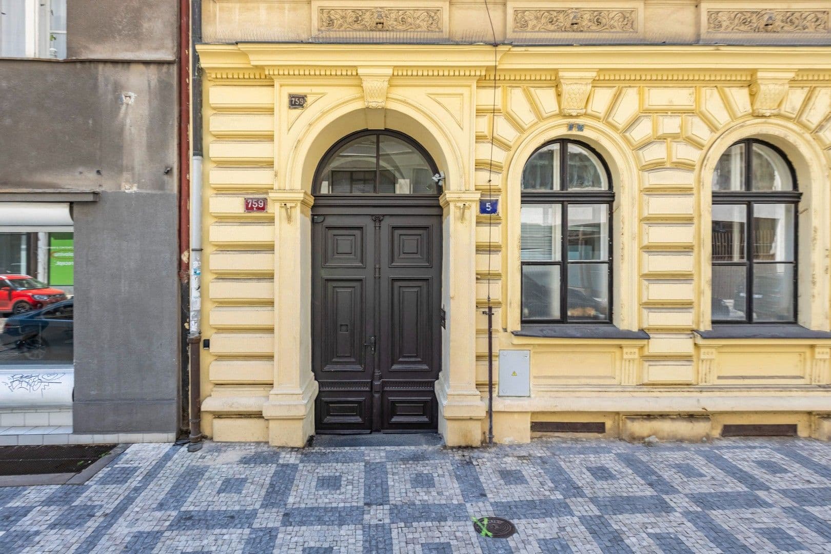 Pronájem bytu 1+1 49 m², Hradební, Praha, Praha Pronájem bytu 1+1 49 m², Hradební, Praha, Praha