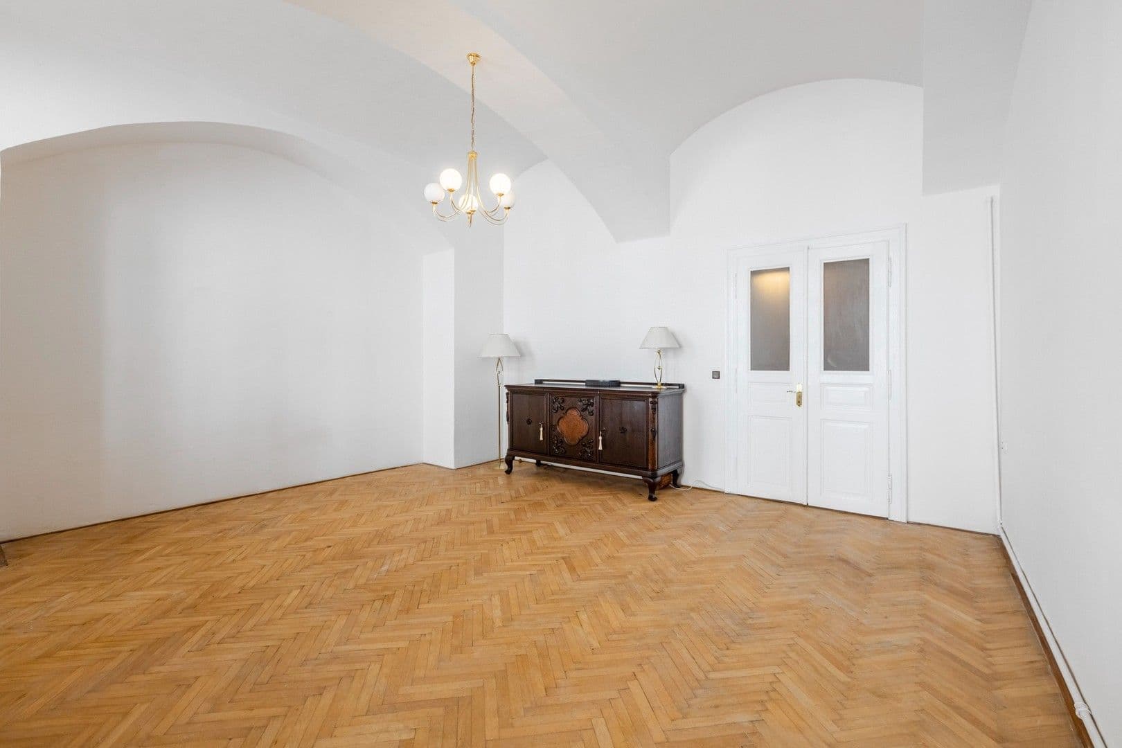 Pronájem bytu 1+1 49 m², Hradební, Praha, Praha Pronájem bytu 1+1 49 m², Hradební, Praha, Praha