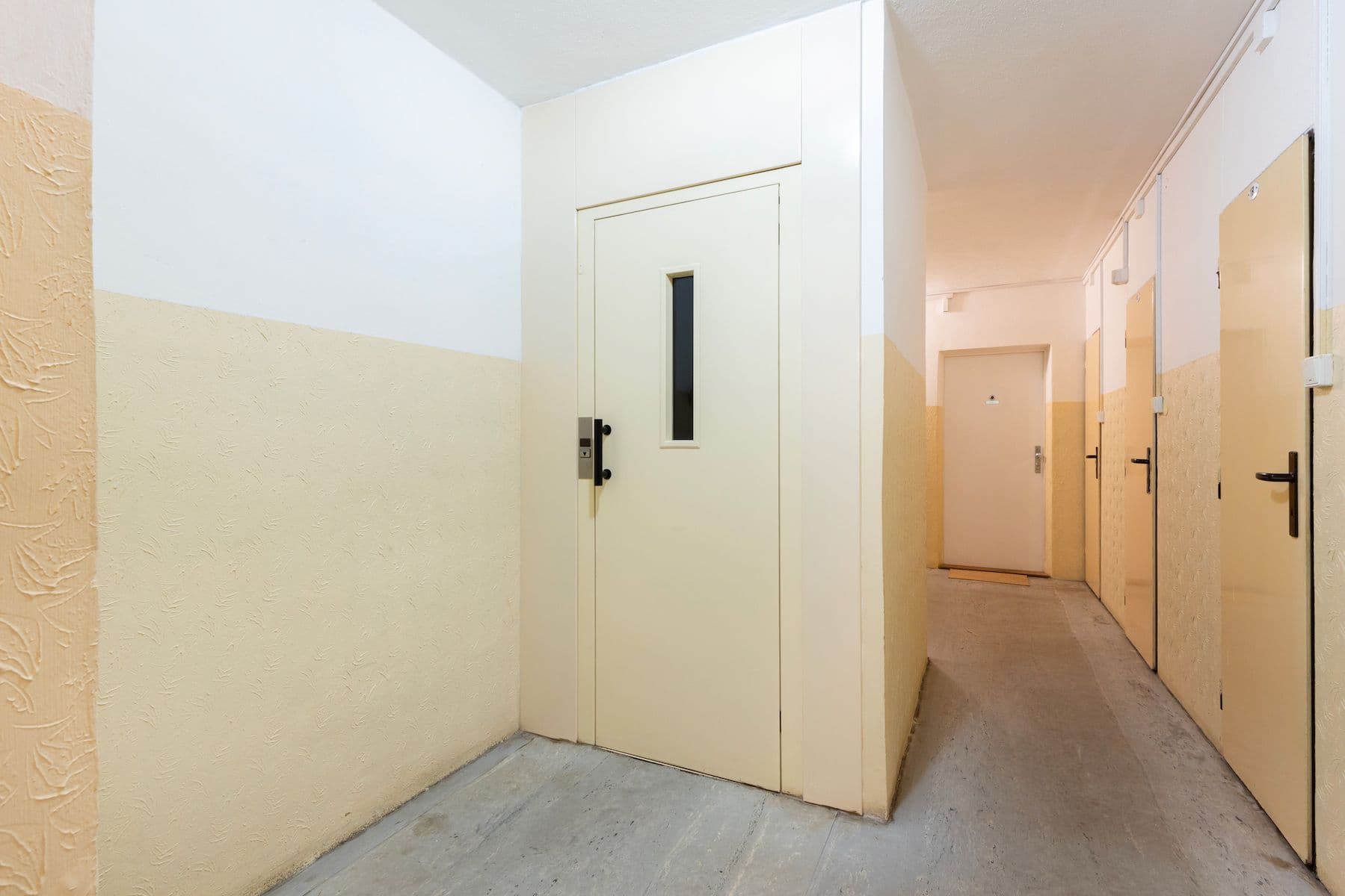 Prodej bytu 3+1 82 m², V Zápolí, Praha, Praha Prodej bytu 3+1 82 m², V Zápolí, Praha, Praha