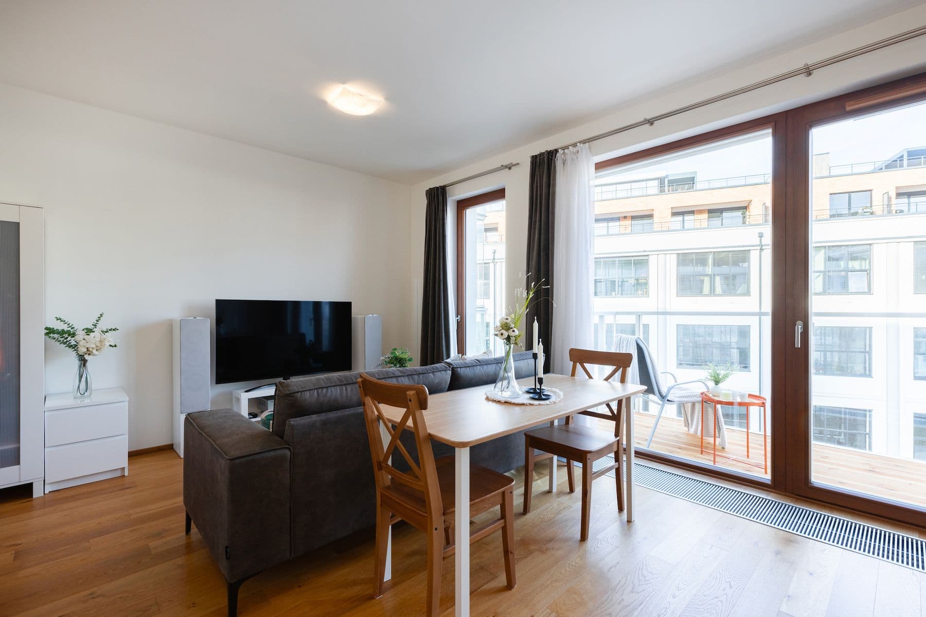 Prodej bytu 1+kk 33 m², Naskové, Praha, Praha Prodej bytu 1+kk 33 m², Naskové, Praha, Praha