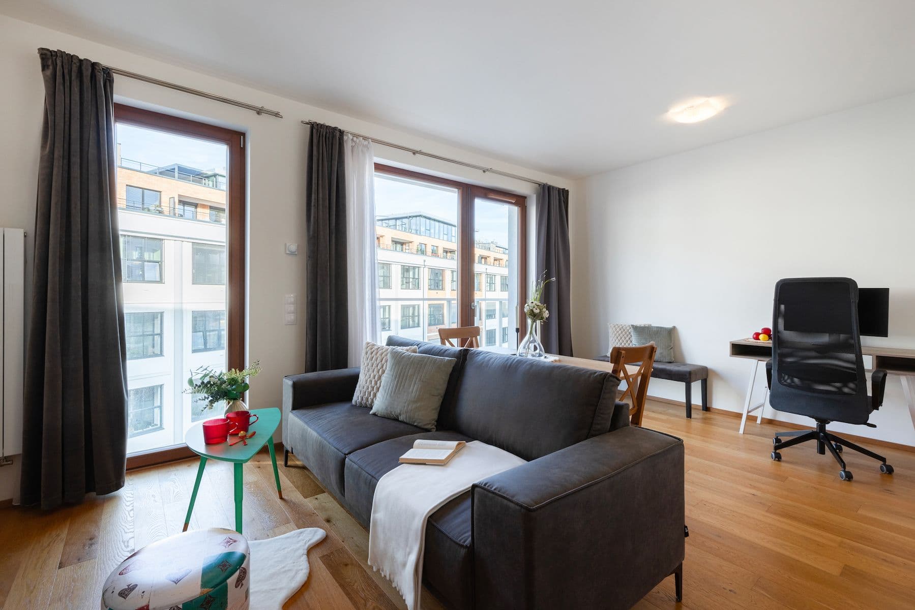 Prodej bytu 1+kk 33 m², Naskové, Praha, Praha Prodej bytu 1+kk 33 m², Naskové, Praha, Praha
