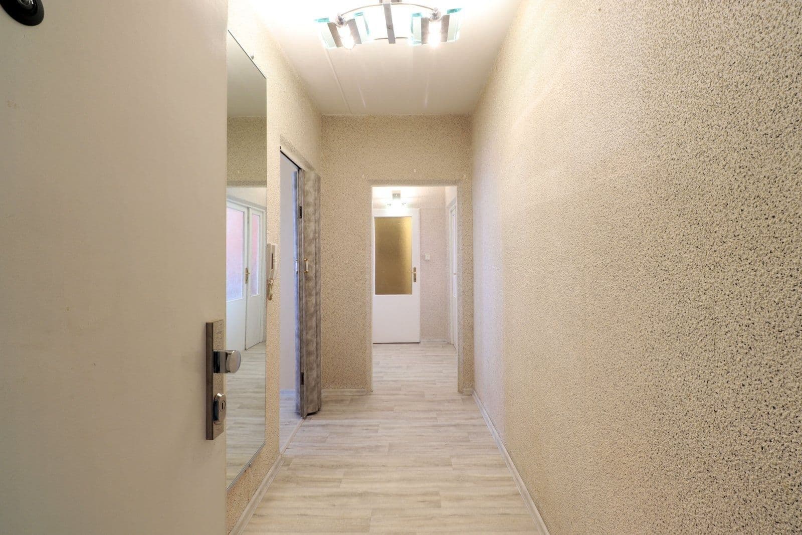 Pronájem bytu 2+1 62 m², Sokolovská, Plzeň, Plzeňský kraj Pronájem bytu 2+1 62 m², Sokolovská, Plzeň, Plzeňský kraj