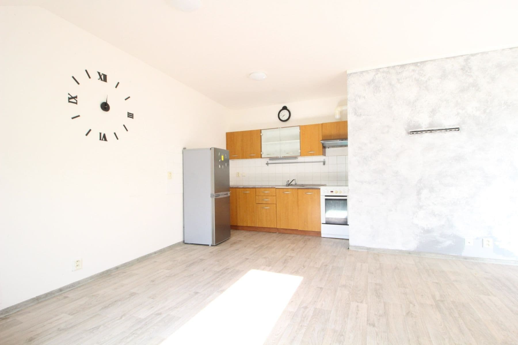 Pronájem bytu 1+kk 48 m², Nad Štolami, Odolena Voda, Středočeský kraj Pronájem bytu 1+kk 48 m², Nad Štolami, Odolena Voda, Středočeský kraj