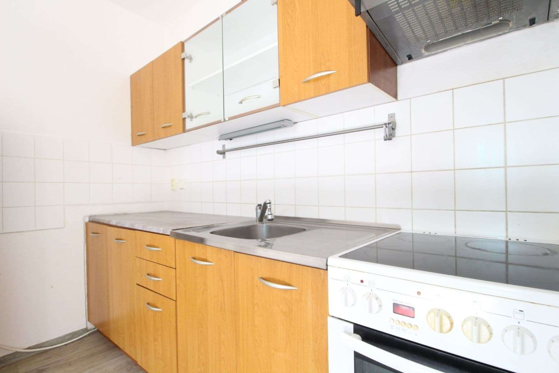 Pronájem bytu 1+kk 48 m², Nad Štolami, Odolena Voda, Středočeský kraj Pronájem bytu 1+kk 48 m², Nad Štolami, Odolena Voda, Středočeský kraj