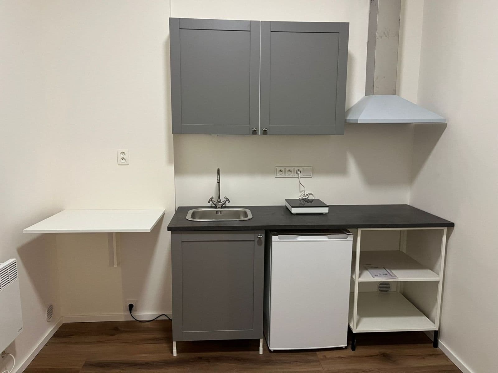 Pronájem bytu Garsoniéra 20 m², Šlikova, Praha, Praha Pronájem bytu Garsoniéra 20 m², Šlikova, Praha, Praha