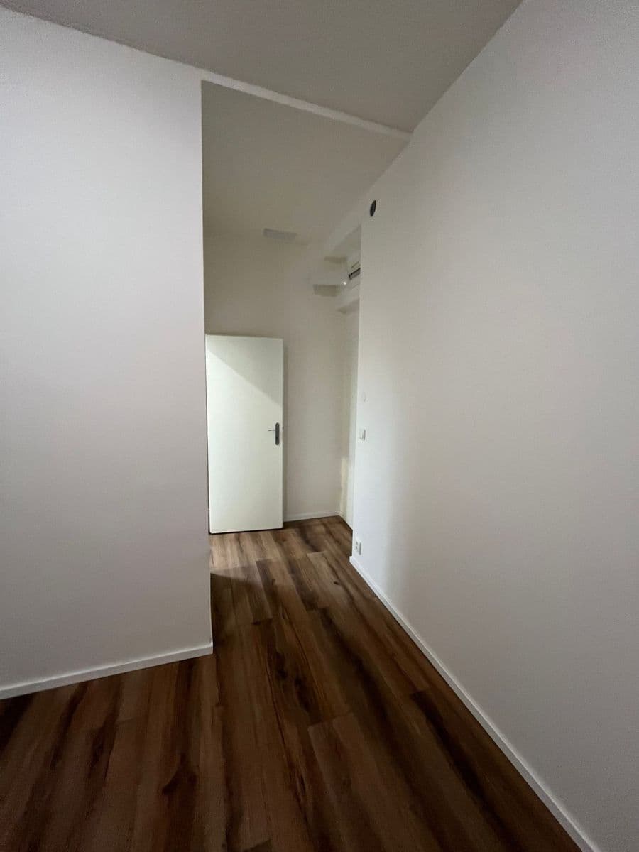 Pronájem bytu Garsoniéra 20 m², Šlikova, Praha, Praha Pronájem bytu Garsoniéra 20 m², Šlikova, Praha, Praha