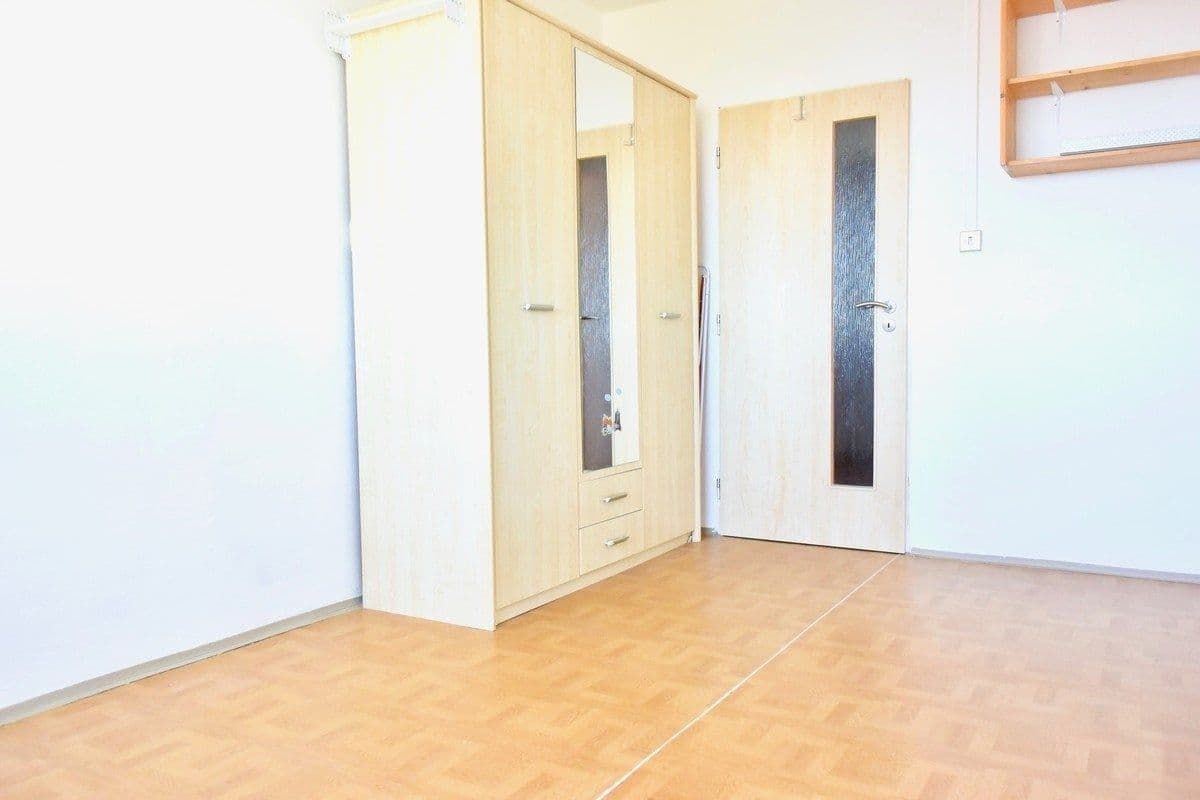 Pronájem bytu 2+kk 43 m², Milánská, Praha, Praha Pronájem bytu 2+kk 43 m², Milánská, Praha, Praha
