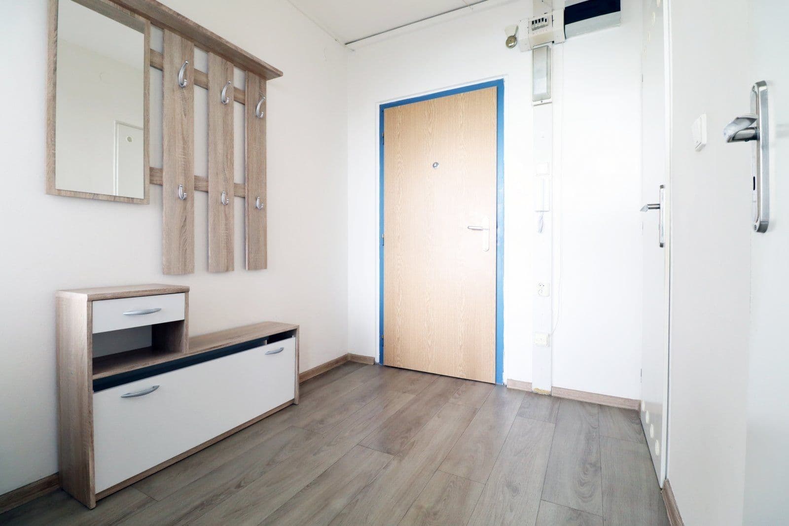 Pronájem bytu 2+kk 40 m², Makovského, Praha, Praha Pronájem bytu 2+kk 40 m², Makovského, Praha, Praha