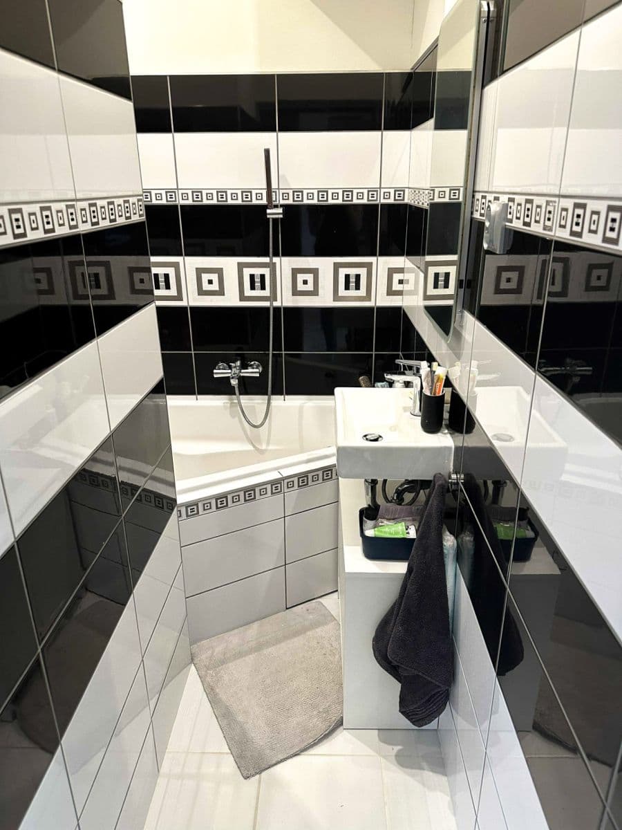 Pronájem bytu 2+kk 55 m², Sokolovská, Praha, Praha Pronájem bytu 2+kk 55 m², Sokolovská, Praha, Praha