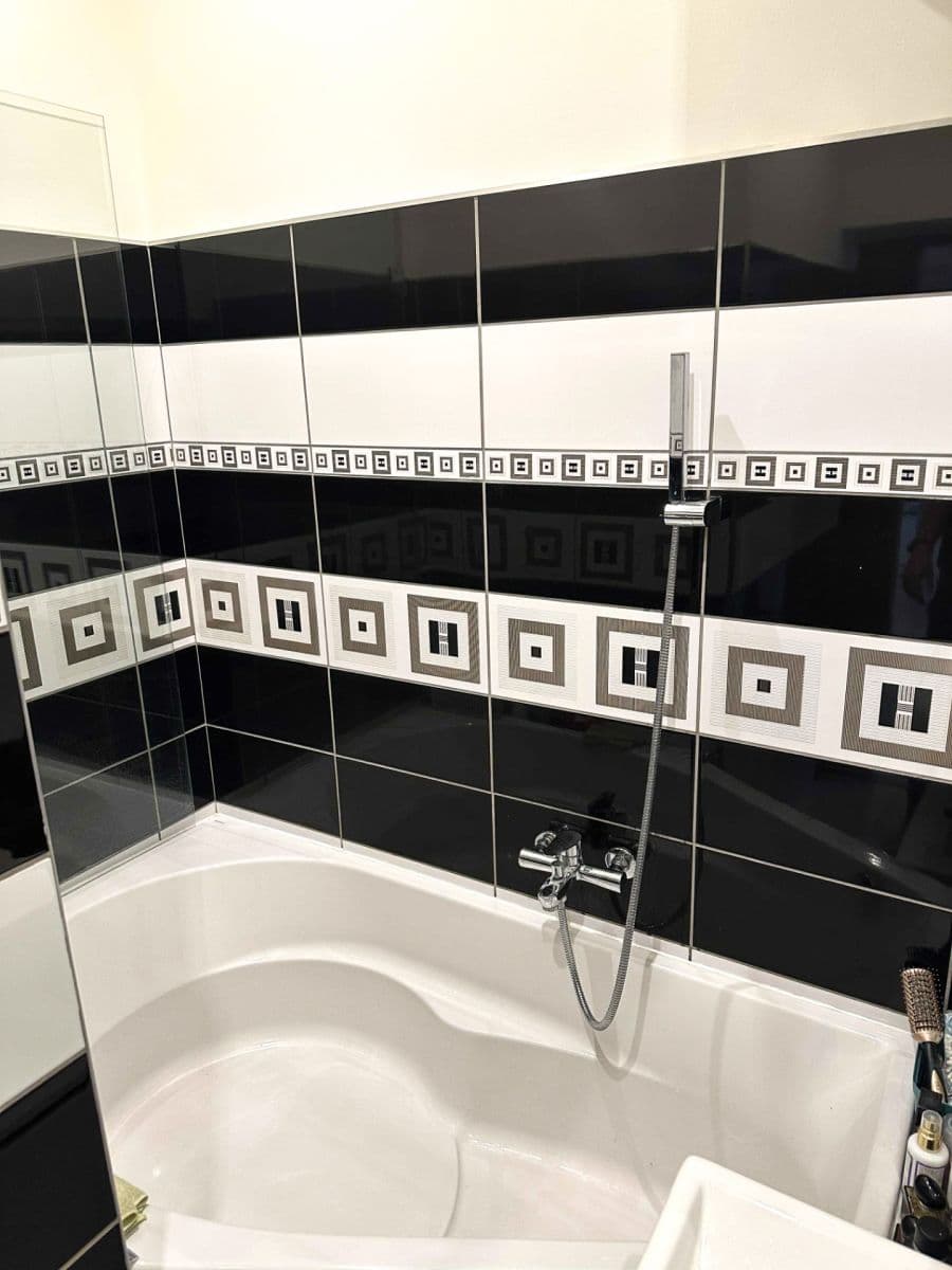 Pronájem bytu 2+kk 55 m², Sokolovská, Praha, Praha Pronájem bytu 2+kk 55 m², Sokolovská, Praha, Praha