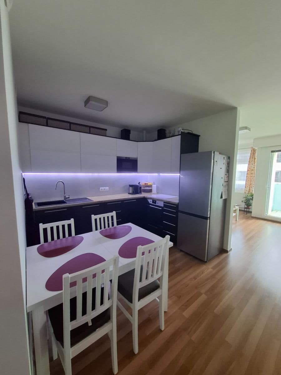 Pronájem bytu 4+kk 102 m², Petržílkova, Praha, Praha Pronájem bytu 4+kk 102 m², Petržílkova, Praha, Praha