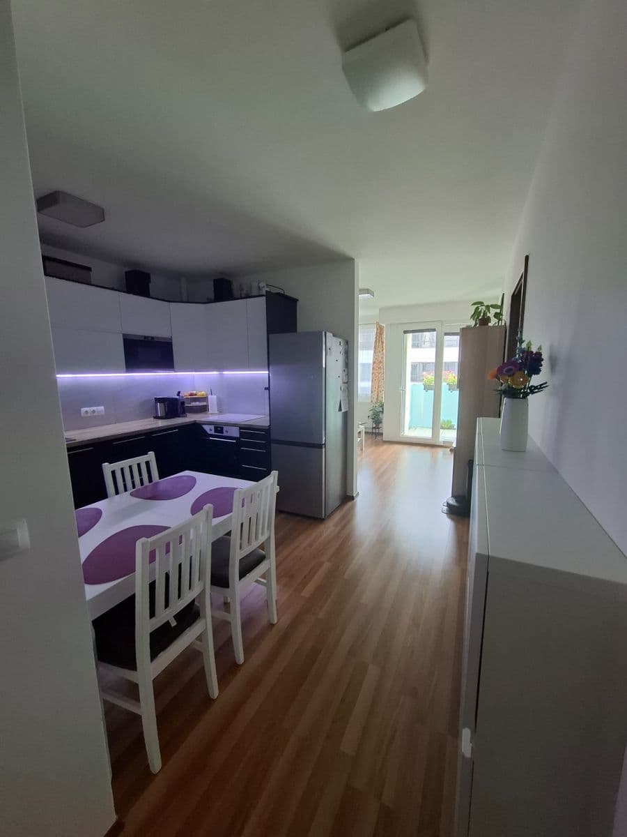 Pronájem bytu 4+kk 102 m², Petržílkova, Praha, Praha Pronájem bytu 4+kk 102 m², Petržílkova, Praha, Praha